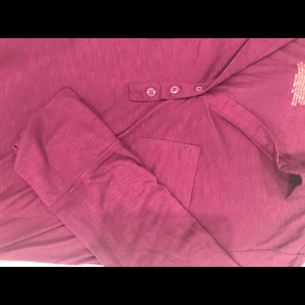 Top - Picture 3 of 4